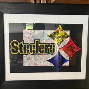 Arte personalizada com logotipo da NFL, MLB e NBA | Colagem feita à mão com cards esportivos reais | Presente exclusivo para fãs e colecionadores