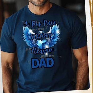 Un gran pedazo de mi corazón está en el cielo, papá. Alas de ángel conmemorativas PNG. Descargar