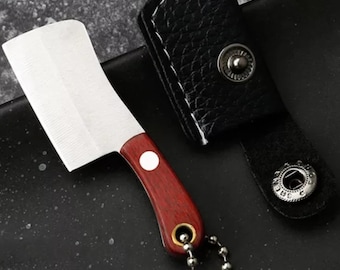Chaveiro Mini Faca Personalizado – Ferramenta de Bolso em Latão Gravado para Pai, Marido, Namorado