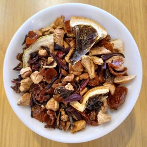 Lemon Mango Herbal Tea – Fruity Caffeine-Free Loose Leaf Blend (28g/56g)