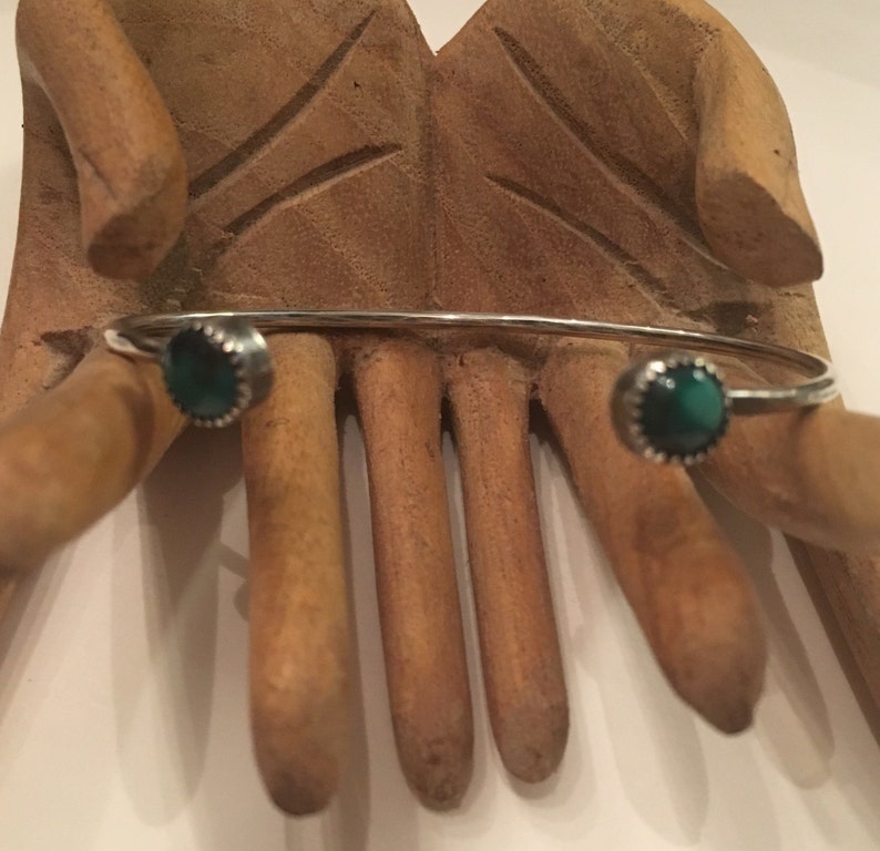 Brazalete turquesa de cara abierta, brazalete turquesa, puño turquesa, manguito de piedras preciosas, plata de ley, puño de ley, joyería interior de la tierra, puño imagen 4