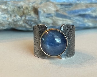 Kyanite Wide Band Ring- 14Kt gold bezel, mixed metals, blue stone, wide band ring, oxidized silver, kyanite ring, kyanite cabochon,