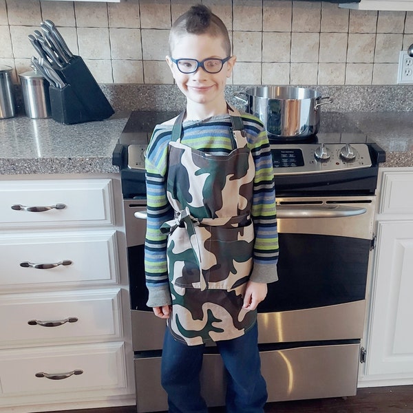 Camouflage Little Boys Child Apron, Camo Apron, Custom Birthday Gift, Personalized With Name, Two Pocket, Adjustable, Ships TODAY, AGFT 1114