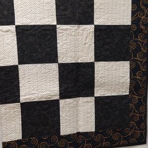 Family Tree Quilt, Custom 50 Anniversary Gift, For Grandparent, Parent, Embroidered, Personalize Throw With 32 Family Member Names, AGFT 171 Black and White