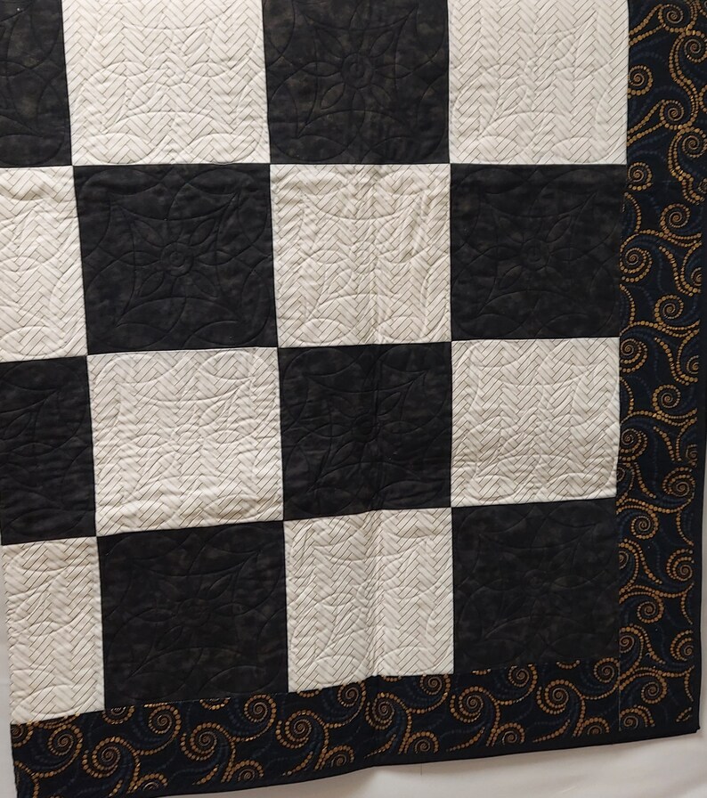 Family Tree Quilt, Custom 50 Anniversary Gift, For Grandparent, Parent, Embroidered, Personalize Throw With 32 Family Member Names, AGFT 171 Black and White