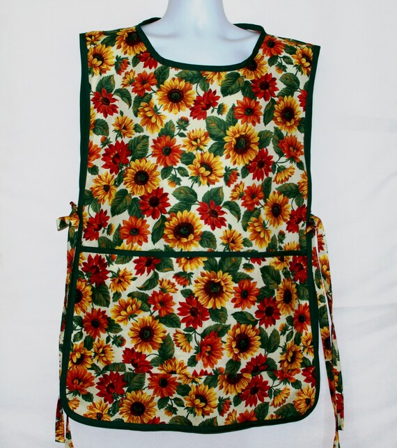 Sweetheart Neckline 2XL Plus Size With Flowers AGFT 1397 Pretty Pink Floral Apron Birthday Gift Personalize With Name Ships TODAY