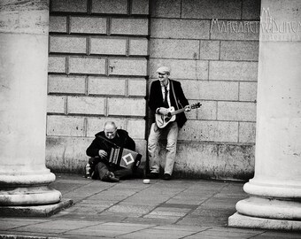 St Patricks Day, March, Dublin's Grafton Street, Musicians, Ireland, Irish, Drinking Pub, Accordian, Guitar, Trinity College, Columns