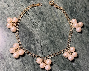 Vintage Avon Pearlessence Cluster Bracelet 7.5”