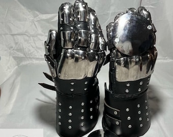 Cosplay Hand Armor, Medieval Mild Steel Gauntlets with Leather Straps