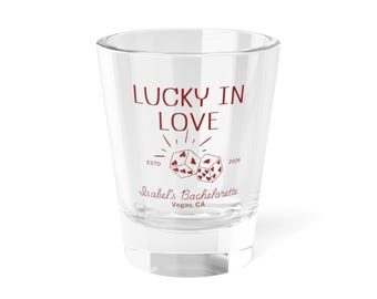 Aangepaste Lucky in Love vrijgezellenborrel, gepersonaliseerde Vegas Bach-borrelglaasjes, aanpasbare feestbedankje voor meisjes