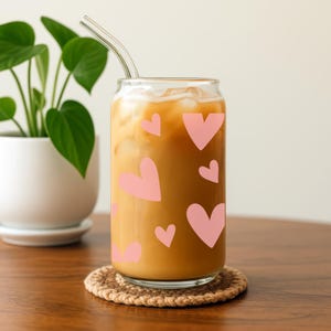 Heart Sipper Glass, 16oz Minimal Aesthetic Cup, Girly Gift Idea for Her, Romantic Pink Drinkware, Cute Love-themed Glassware