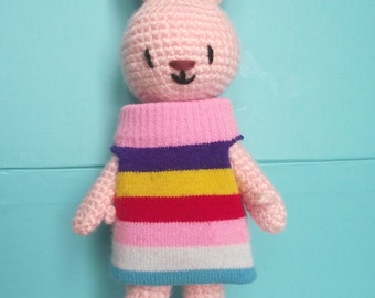 Amigurumi pattern PDF : Chaussette the bunny rabbit