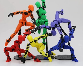 Puede incluir: Seis figuras de acción articuladas en varios colores: naranja, verde, morado, azul, rojo y amarillo. Cada figura está en una pose de acción dinámica, con articulaciones y bases negras. Sobre un fondo blanco.