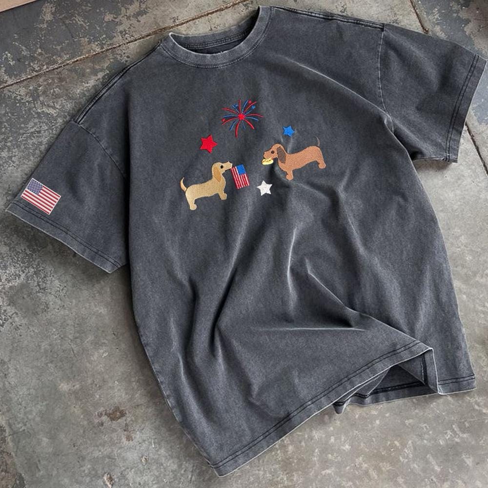 Camisa lavada com estampa patriótica de Dachshunds, camiseta para filhotes do 4 de julho, camiseta com a bandeira dos EUA para animais de estimação, camiseta fofa do Dia da Independência para mãe de cachorro
