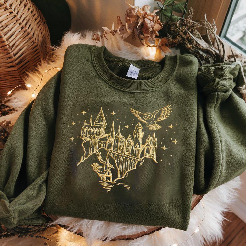Embroidered Wizard Castle Owl Sweatshirt, Magical Fantasycore Pullover,Witchery Castle Shirt, Magic 
