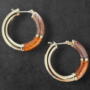 Vintage Italian 14K Gold & Resin Hoop Earrings – Two-Tone Swirl Design, Marked 585