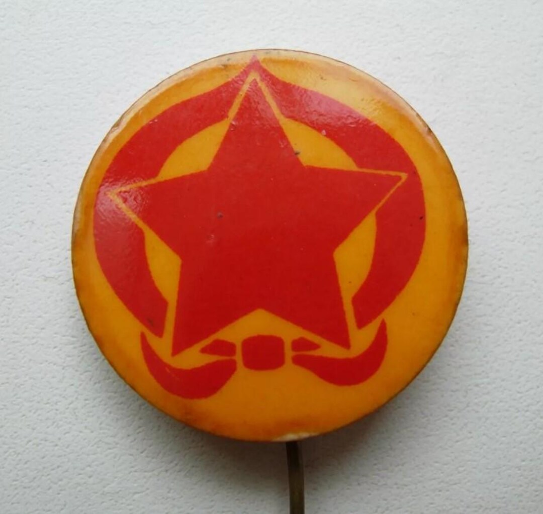 40 INSIGNES À épingles original Russie soviétique URSS Lénine