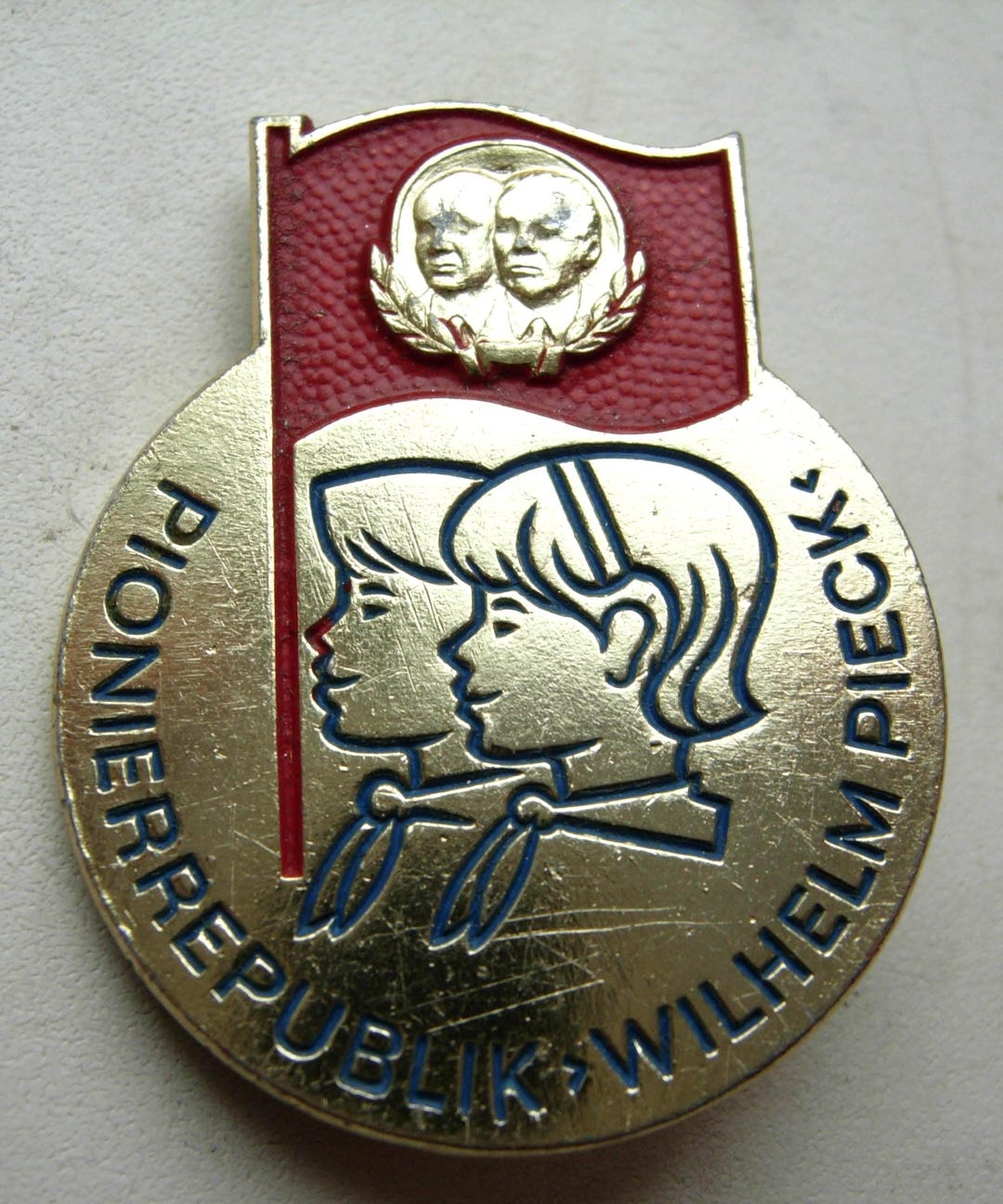 1970s Germany DDR Pin Badge - Pioneer Republic Named After Wilhelm ...
