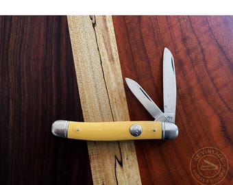 Vintage Imperial Trapper Pocket Knife – Yellow Handles – 3 1/4" – Made in USA (Circa 1970s–80s)