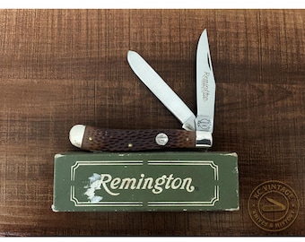 Remington R10 Farmhand Trapper Pocket Knife – Jigged Brown Delrin – 3 7/8" – With Original Box