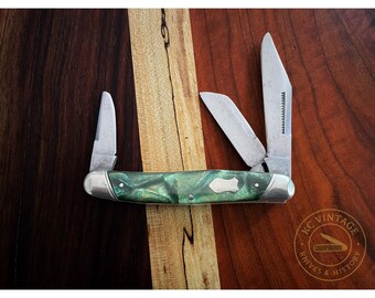 Vintage Utica Cutlery Co. Green Swirl Stockman Pocket Knife – c. 1940s–1950s