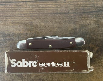 Vintage Sabre Series II USA Stockman Pocket Knife w/ Box – 3 Blade Folding Knife – 1970s Americana EDC