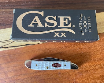 Case XX Sparxx White Synthetic Peanut Knife 6330 SS – Standard Jig – USA Made
