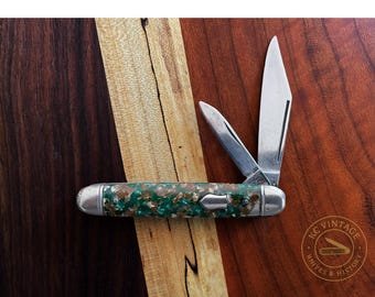 Vintage 1950s–60s Imperial USA Pen Knife – Green & Gold Cracked Ice Handles – 2 Blade Traditional Folder
