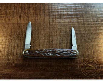 Vintage Boker USA 1158 Pen Knife – Jigged Brown Bone – 2 Pen Blades – Circa Late 1960s–Early 1970s