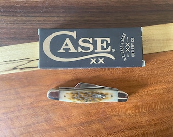 New Case XX Medium Stockman Knife – Amber Bone Peach Seed Jig | 3-Blade Traditional Pocket Knife | USA Made | Model 00042
