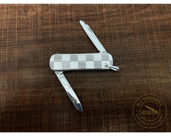 Colonial Prov. R.I. Two-Blade Gentleman’s Knife w/ File & Pen Blade | Mid-Century USA