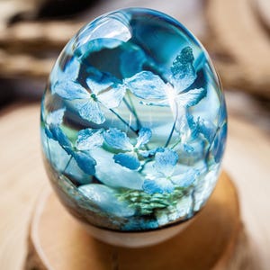 Handmade hydrangea decor, Flower resin paperweight, Epoxy Resin Dragon Egg, Desk Accessories, Mom Gift for dad, Resin egg, Bedroom Decor