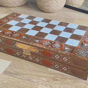 Handmade Solid Wood Backgammon Chess Set: Turkish Mosaic Inlay