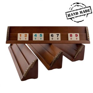 Juego Rummikub de lujo hecho a mano en bolsa de piel sintética – Estantes de madera maciza – Regalo de Navidad y cumpleaños