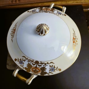 ヴィンテージ ノリタケ 日本製 蓋付きサービングボウル - 手描き 金箔 フローラル スクロール、パターン 42200
