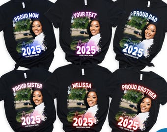 Magliette personalizzate per la laurea in famiglia, maglietta "Mamma orgogliosa di un laureato del 2025", magliette personalizzate per la laurea con foto, magliette contraffatte per la laurea in famiglia