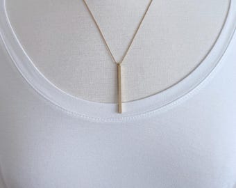 Minimalist Gold Bar Necklace: Dainty Layering Pendant