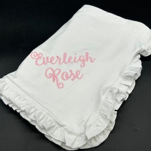 Monogramed Ruffle White Baby Blanket, Personalized Ruffle Blanket- White Ruffle Blanket- Ruffle Baby Blanket- Baby Blankets, Personalized