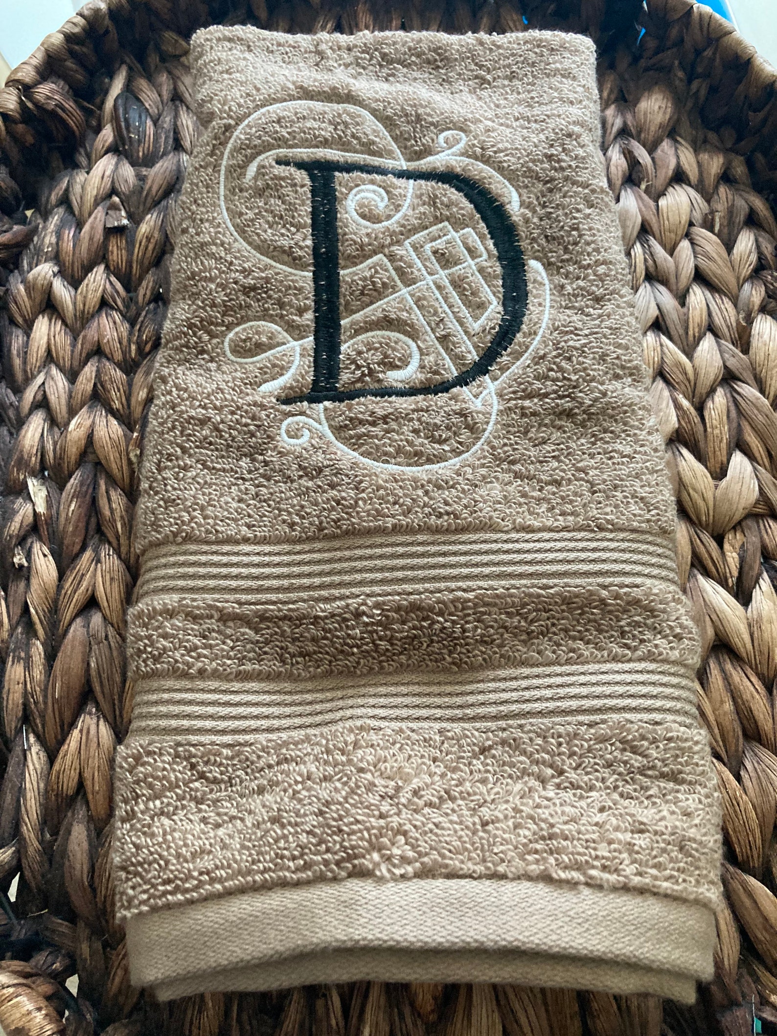 Personalized Hand Towels Bathroom Hand Towels Monogrammed Etsy