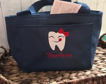 Monogram Dentist Lunchbox: Personalized Tooth Design Lunch Bag