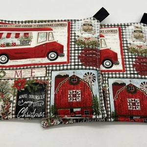 Christmas Kitchen Potholder Set