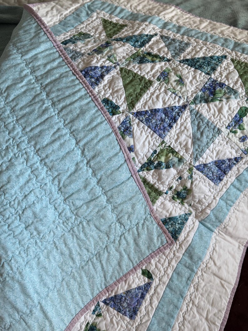 Blue and White Pinwheel Lap Quilt - Etsy
