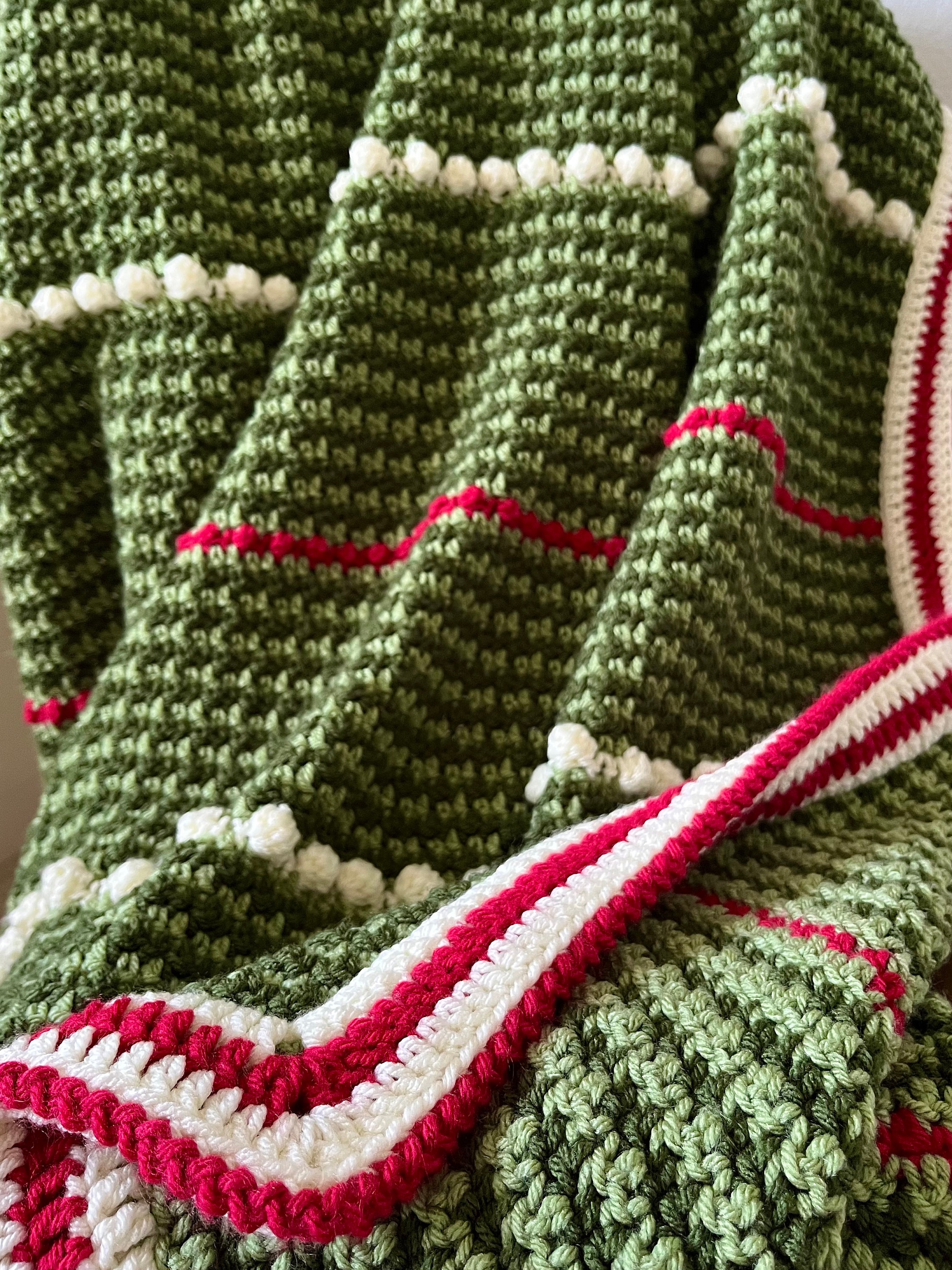 O Christmas Tree Throw Crochet PATTERN (English only)