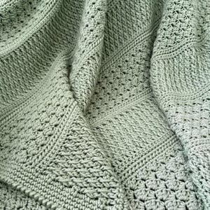 Field and Forest Crochet Throw PATTERN (English only)