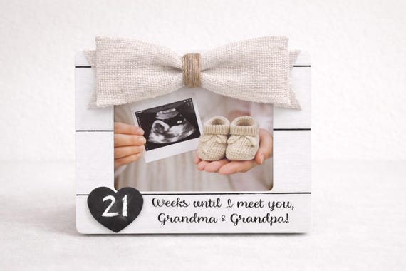 Pregnancy Countdown Frame Gift Idea For Grandma And Grandpa Weeks Until I Meet You Baby Announcement Gift Personalized Photo Frame