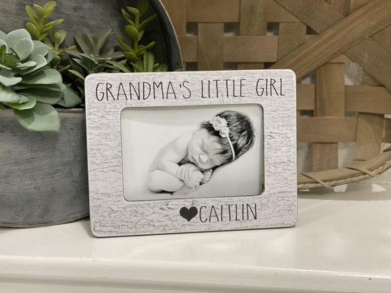 Grandma Mother's Day Gift | Grandma Personalized Picture Frame | Nana Mimi Grandma To Be | Gigi's Girl Grandma's Little Girl 4x6 Frame