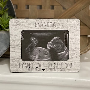 Pregnancy Reveal Grandma To Be Gift Pregnancy Reveal to Parents | Baby Bump | Grandparents Picture Frame | New Grandma Picture