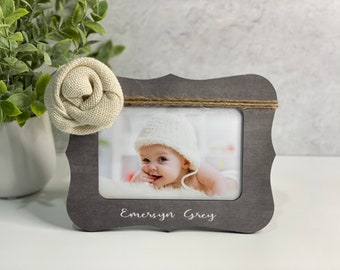 Regalo personalizado para niña recién nacida. Marco de amor a primera vista. Marco de fotos para ecografía. Regalo para baby shower.