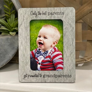 The Best Parents Get Promoted To Grandparents Gift | Grandparents Picture Frame | Pregnancy Reveal New Grandparents Picture Frame