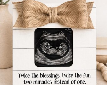 Twin Ultrasound Frame Gift Idea Twin Baby Announcement Gift Twins Nursery Decor Twin Pregnancy Reveal Gift Twin Mom Gift Personalized Frame